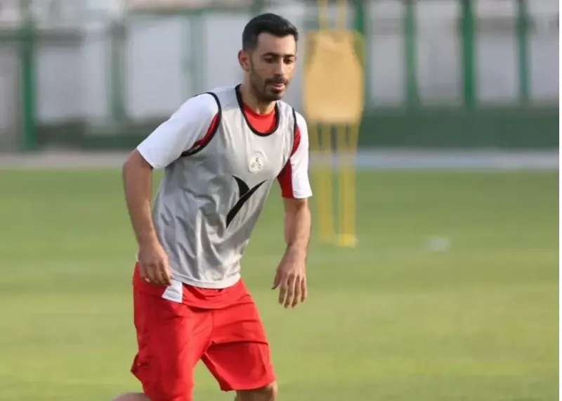 بازیکن سابق پرسپولیس با کاپیتانی آمد