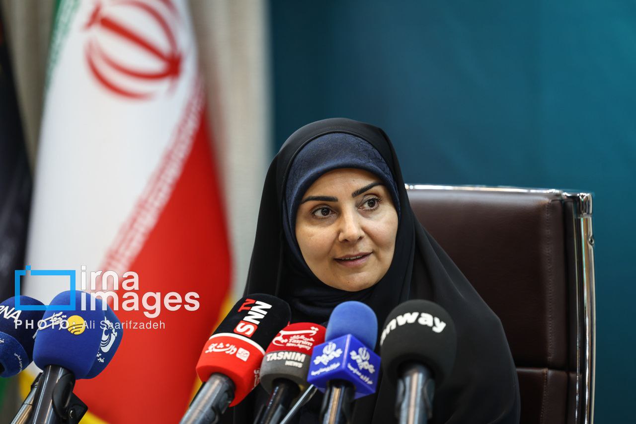 عکس/ ​​​​​​​امضای تفاهم نامه سرمایه گذاری در ناوگان ریلی مسافری