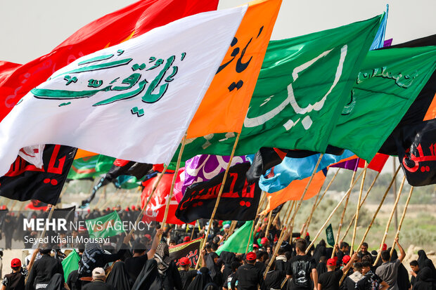 کاروان پیاده انصارالحسین(ع) در اهواز مورد استقبال قرار گرفت