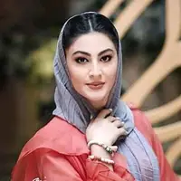 وقتی مریم مومن وسطِ گریه آرایشش رو چک میکنه