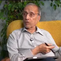 خانیکی: ما در این مقطع به بازخوانی رسیدیم که ایران توانسته خودش را در بحران های بزرگ بسازد