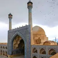 گنبد تاج‌الملک مسجد جامع اصفهان مرمت می‌شود