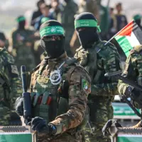 رسانه صهیونیست: حماس پرچم سفید را بلند نمی‌کند