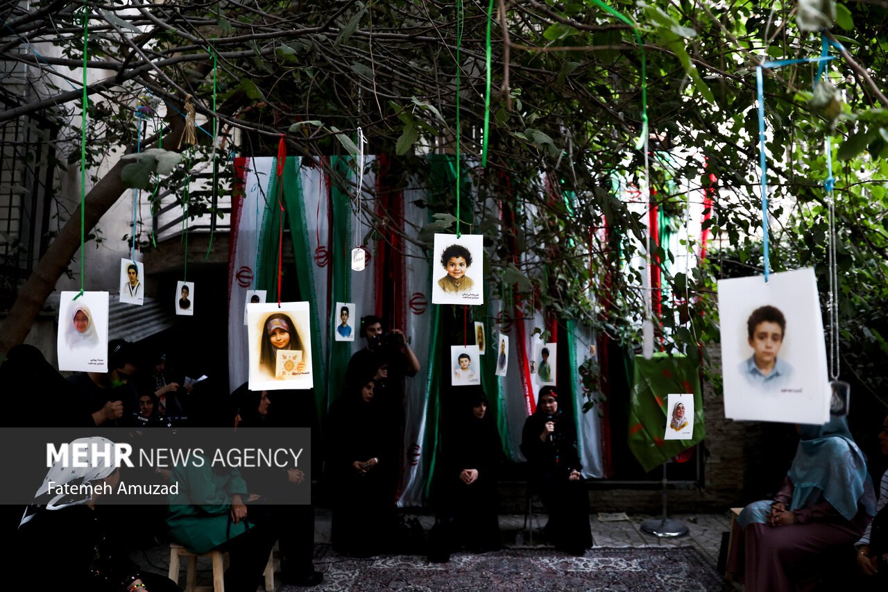 آیین تجلیل از مادران قصه‌گو