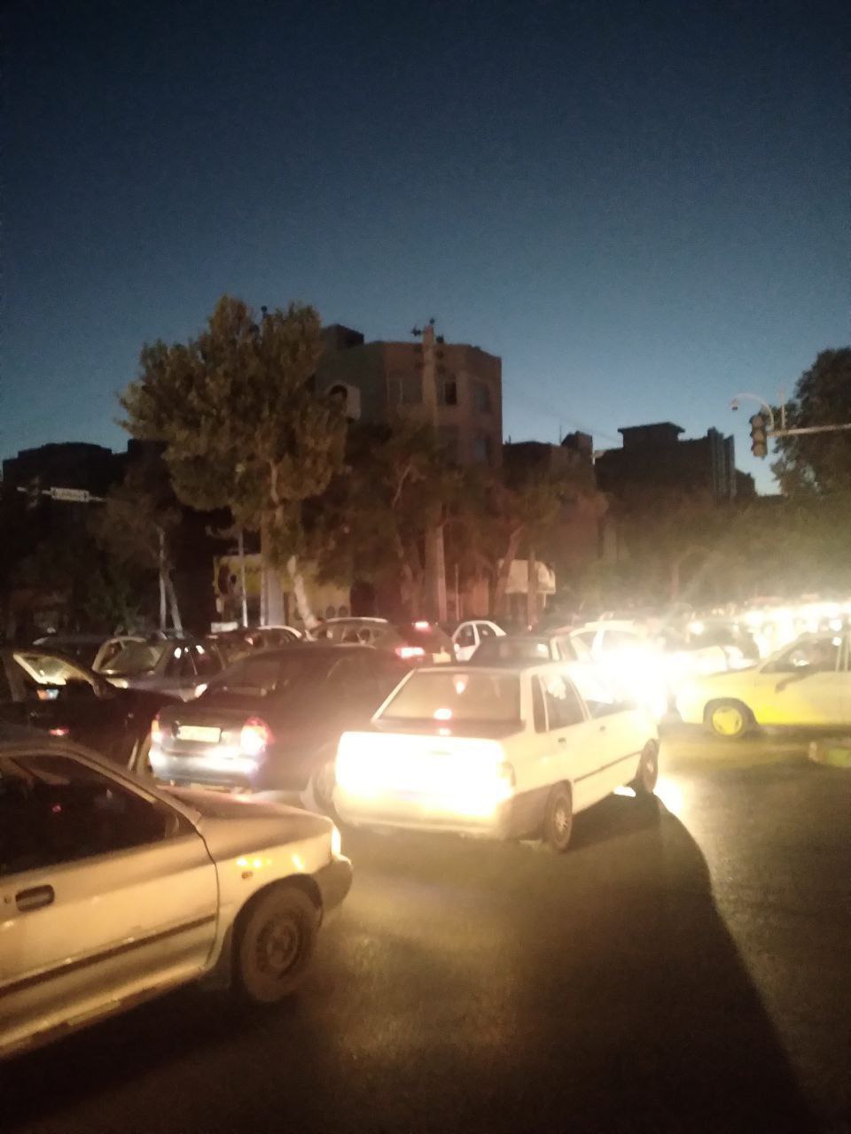 قطعی برق شبانه در برخی نقاط مشهد 