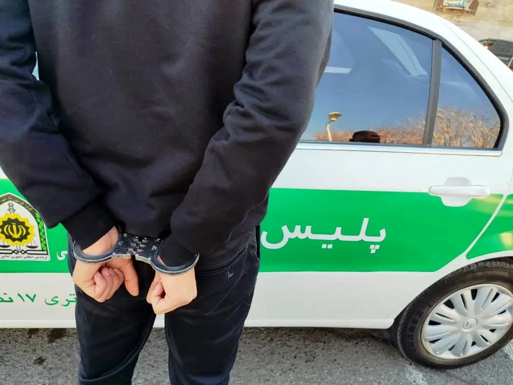 موبایل‌قاپی پدر، با پوشش پسر ۸ ساله‌اش!