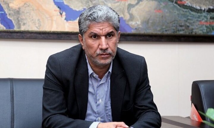 گلستان را نمی‌توان با نسخه تهران اداره کرد
