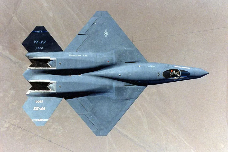 داستان نورثروپ YF-23، جنگندهای برتر از F-22 که تولید نشد!