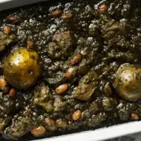طرز تهیه قورمه‌سبزی تبریزی؛ متفاوت و خوشمزه