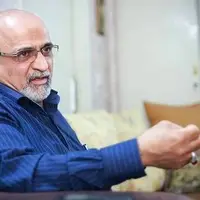 چرا اصرار دارند این همه عبرت را نبینند؟!
