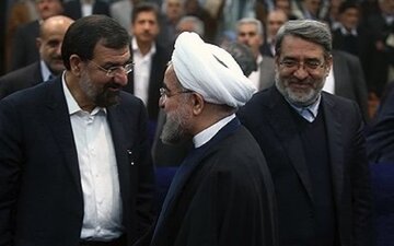 عکس زیرخاکی از حسن روحانی و محسن رضایی در یک جلسه محرمانه نظامی