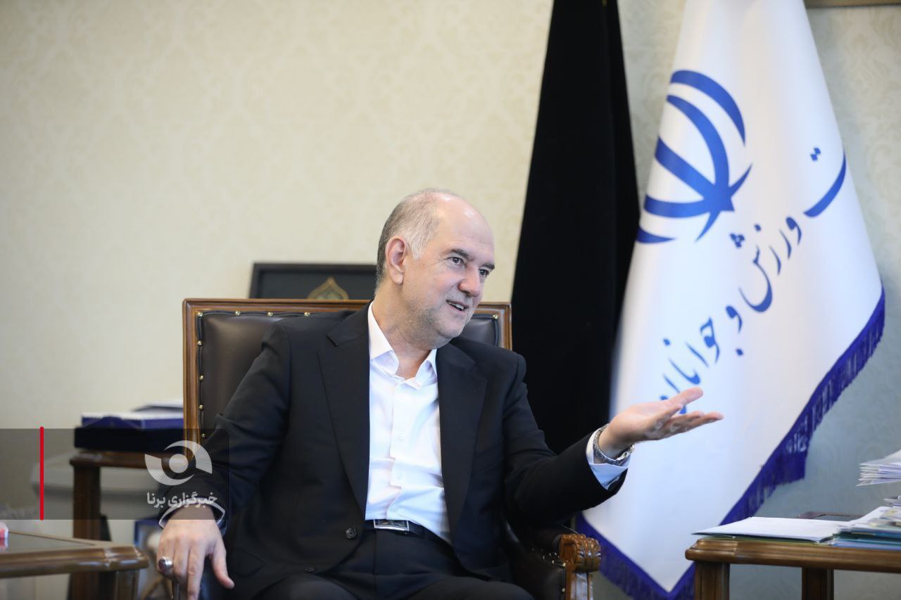 دیدار نمایندگان مجلس شورای اسلامی با وزیر ورزش و جوانان