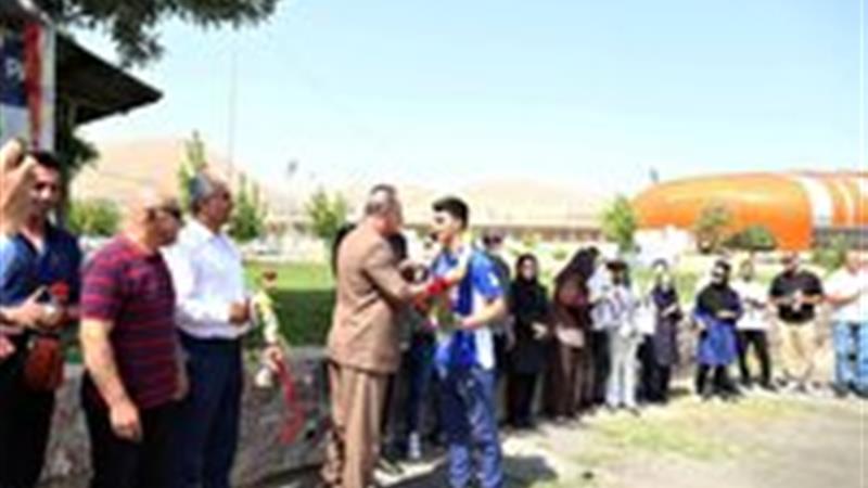 برگزاری آئین استقبال از قهرمان کردستانی با حضور مسئولین ورزش استان
