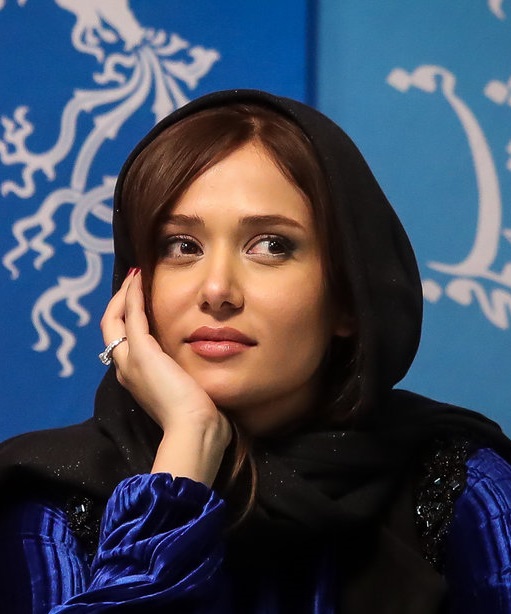 چهره ها/ پریناز ایزدیار با یک استایل شیک و جذاب دلبری کرد