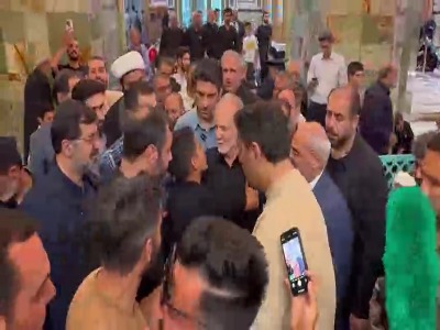 تشرف رئیس‌جمهور به حرم مطهر حضرت معصومه(س)