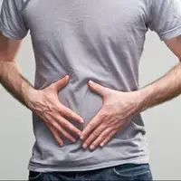 سر و صدای روده‌ها از چیست؟/ بهترین راهکار برای رفع صدای قار و قور شکم
