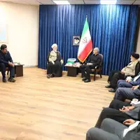 رئیس‌جمهور با مدیر حوزه‌های علمیه دیدار کرد