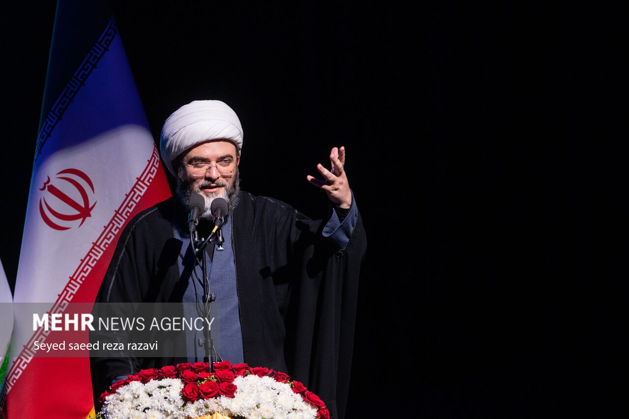 اختتامیه کنگره ملی شعر «قدسیان»