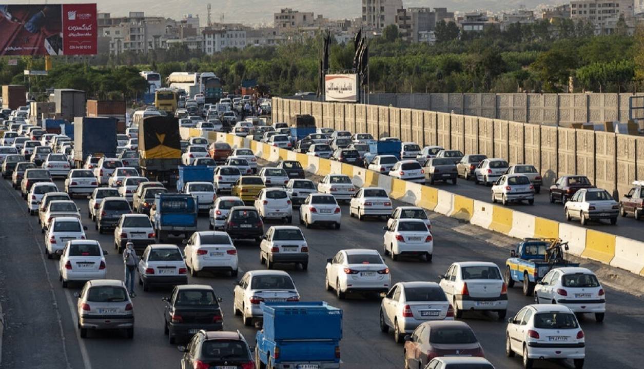 ترافیک سنگین در محور فیروزکوه و دماوند