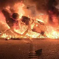 واژگونی و آتش‌سوزی مرگبار خودروی ۲۰۶ در بزرگراه تهران - قم
