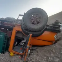 نجات راننده کمپرسی از حادثه مرگبار در پارس جنوبی