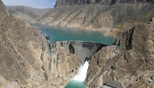 فقط ۲۴ درصد آب سدهای خوزستان باقی مانده است!