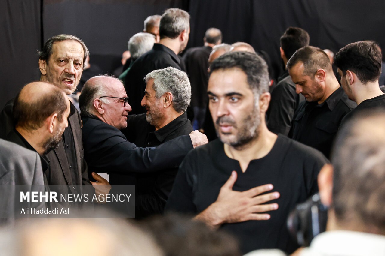 عکس/ مراسم بزرگداشت چهلمین روز عروج آسمانی سردار سپهبد شهید محمد باقری