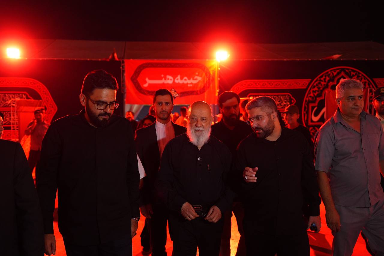 حضور مهدی چمران در رویداد آیینی «محرم شهر» در میدان آزادی