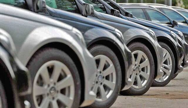 آزمون های زائد محیط زیستی برای خودروهای نو وارداتی  حذف شد