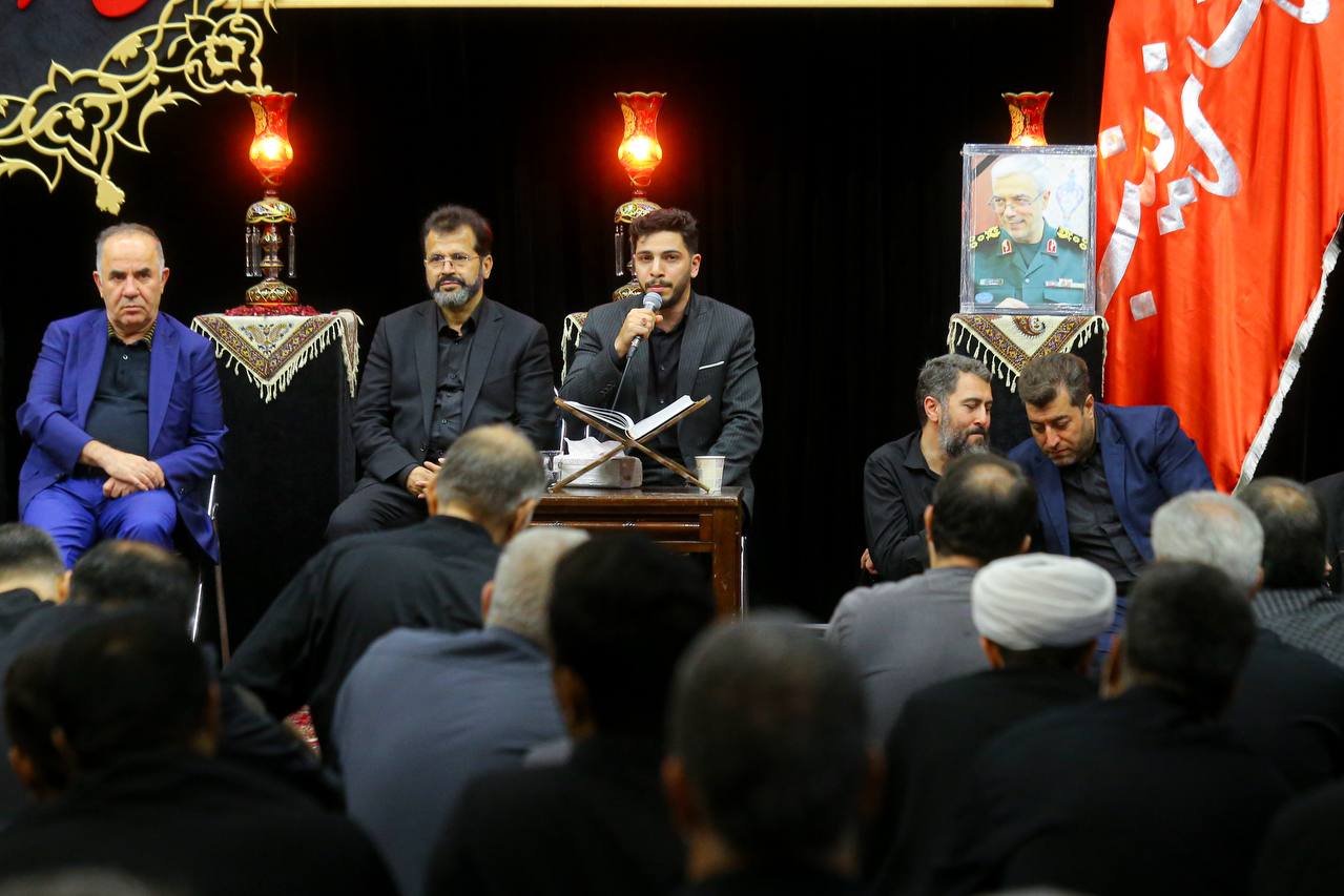 عکس/ حضور محمدباقر قالیباف در مراسم چهلمین روز شهادت سپهبد محمد باقری