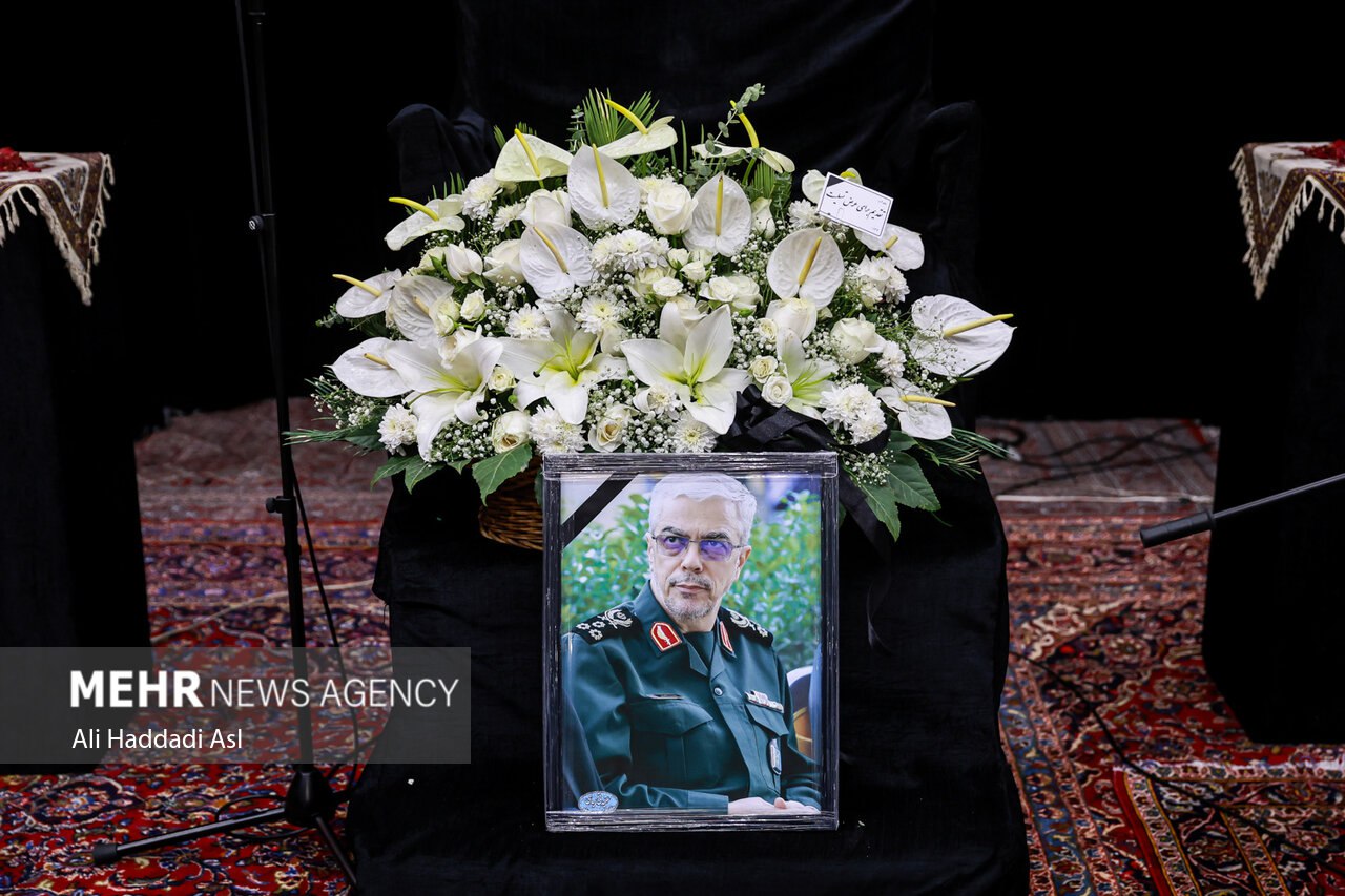 عکس/ مراسم بزرگداشت چهلمین روز عروج آسمانی سردار سپهبد شهید محمد باقری
