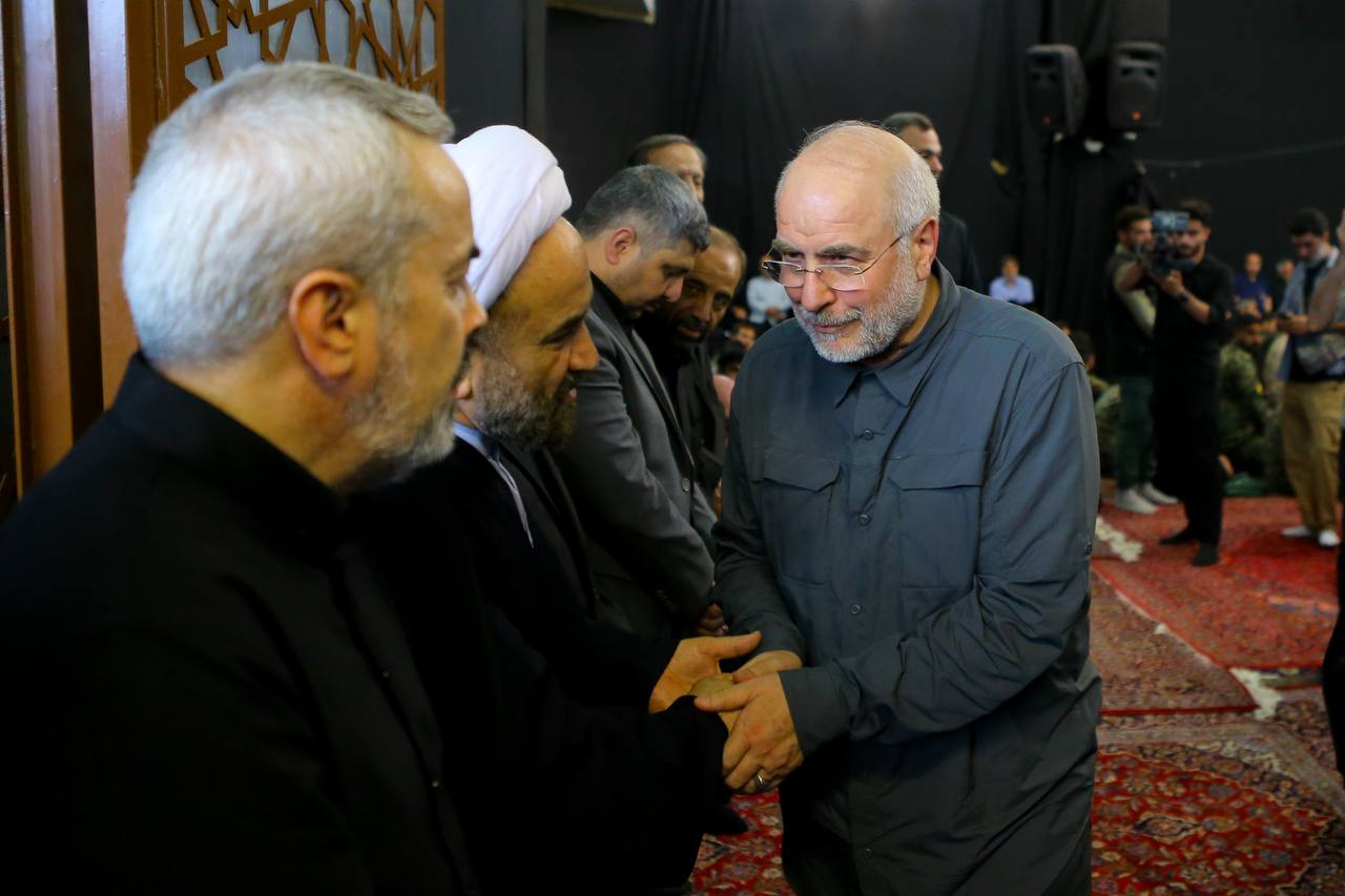عکس/ حضور محمدباقر قالیباف در مراسم چهلمین روز شهادت سپهبد محمد باقری