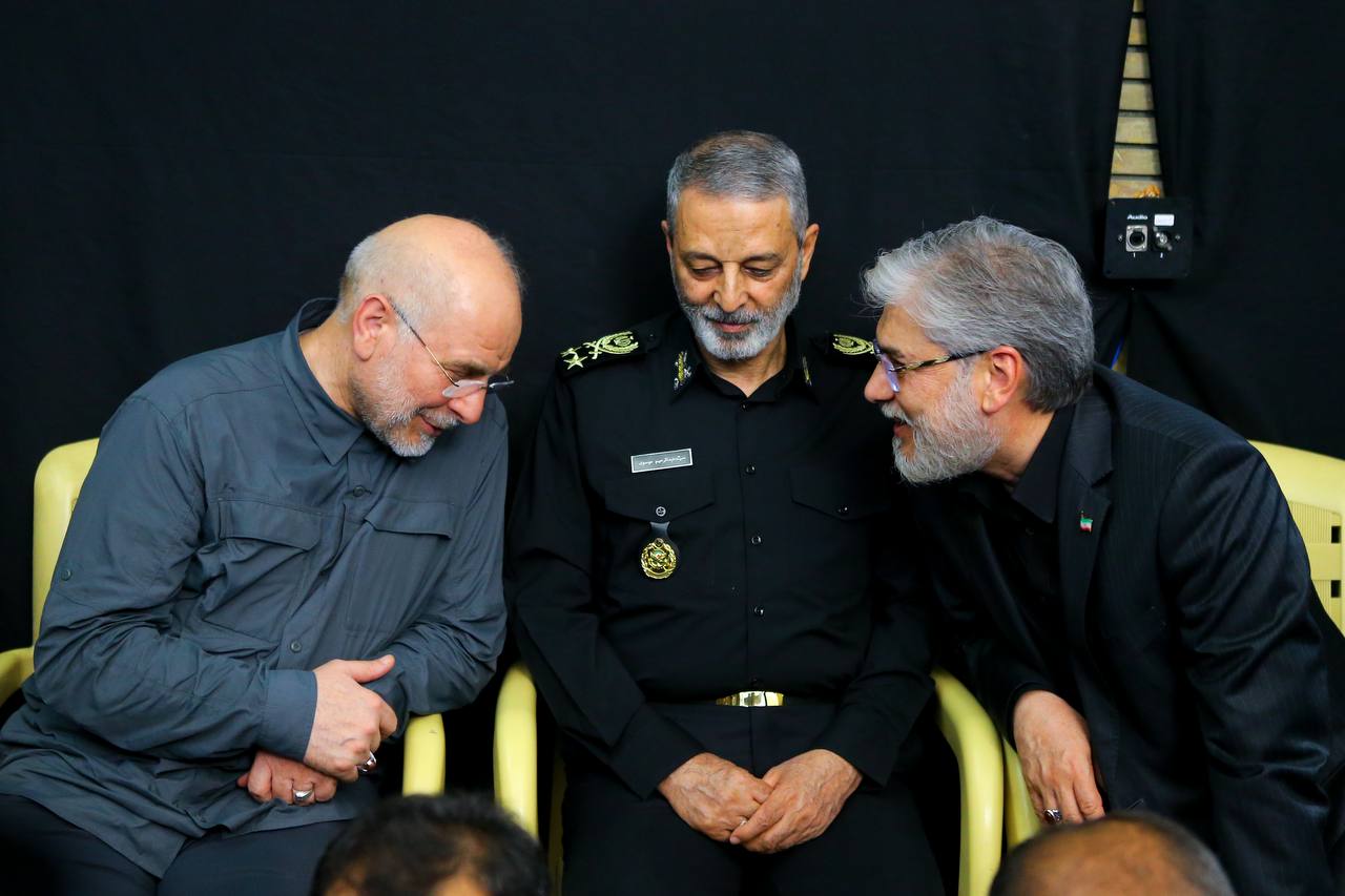 عکس/ حضور محمدباقر قالیباف در مراسم چهلمین روز شهادت سپهبد محمد باقری