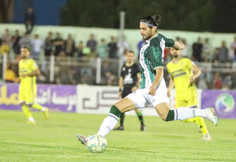 ابرقویی به پرسپولیس پیوست