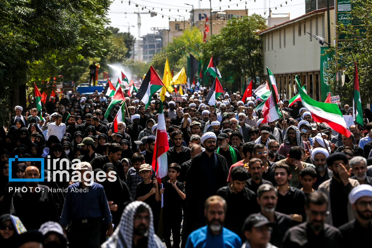 عکس/ راهپیمایی «جمعه‌ های خشم و نصر» در سراسر کشور