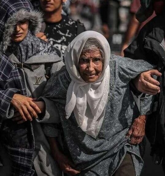 سیاست گرسنگی در نوار غزه، جان ۱۲۰۰ سالمند را گرفت