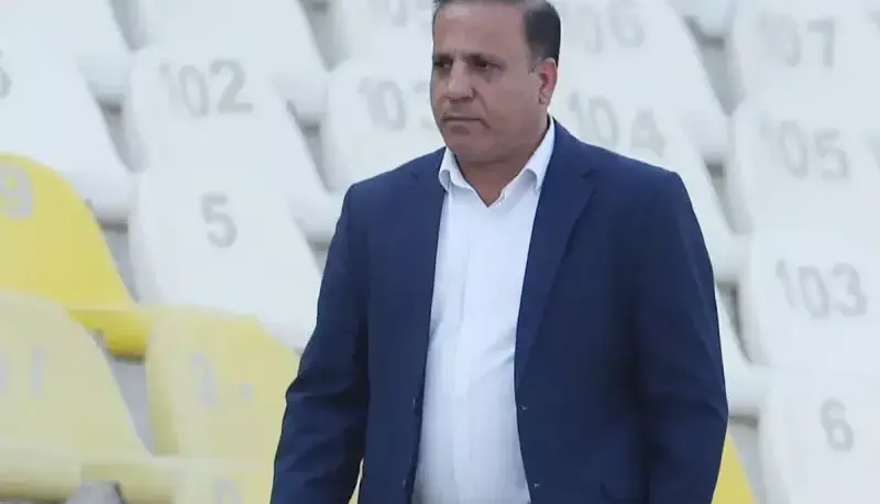 سارق جام آبی‌ها در محل جرم حضور دارد!
