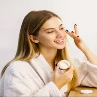 با افسانه‌ها خداحافظی کنید؛ ۱۰ باور غلط رایج در مراقبت از پوست/ ارائه راهکارهای علمی