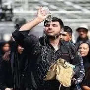 هشدار گرمازدگی؛ مراقب سالمندان و کودکان در پیاده‌روی اربعین باشید