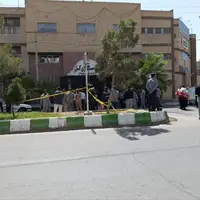 حمله تروریستی به دادگستری زاهدان ۵ شهید و ۱۳ مجروح بر جا گذاشت