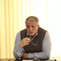 سرمقاله شرق/ تصمیم بزرگ در سایه تهدید بزرگ‌تر