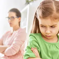 با بی ادبی و بد دهنی فرزندمان چه کنیم؟