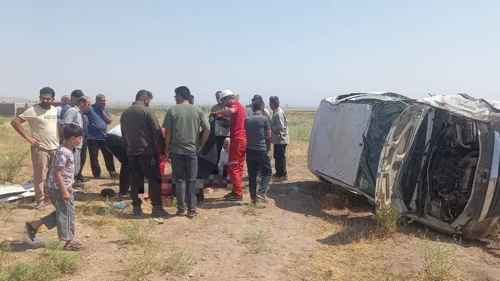 واژگونی مرگبار خودروی ال90 در محور مرگنلر به پلدشت