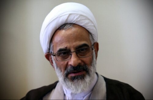نماینده ولی فقیه در سپاه: هرگز اجازه نخواهیم داد دست دشمنان‌مان به ولی فقیه‌مان برسد
