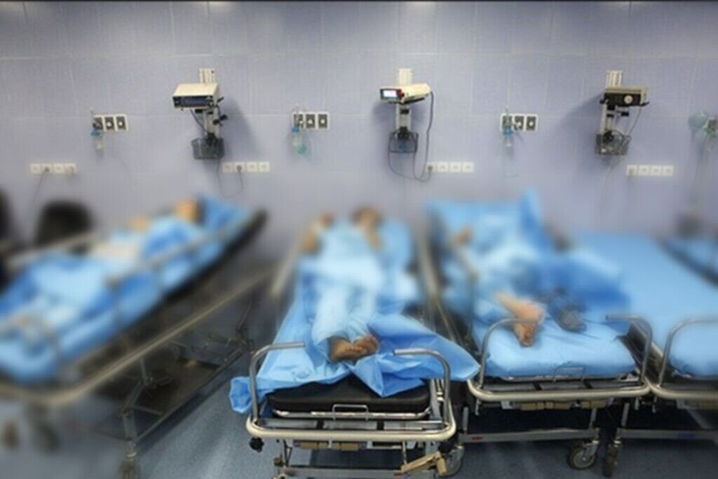 بررسی علت عوارض گوارشی 12 دانشجوی دانشگاه شیراز