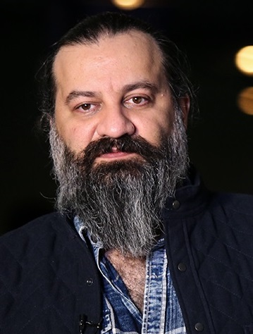 طعنه مهراب قاسمخانی به ماجرای ممنوع‌الخروجی‌اش