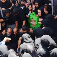 عکس/ تصاویری از تشییع شهدای حمله تروریستی به دادگستری زاهدان