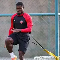 سرژ را بازیکن پرسپولیس بدانید!