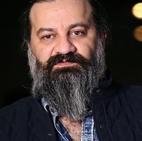 طعنه مهراب قاسمخانی به ماجرای ممنوع‌الخروجی‌اش