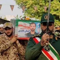 عکس/ تشییع پیکر شهید هوافضا در بوشهر 